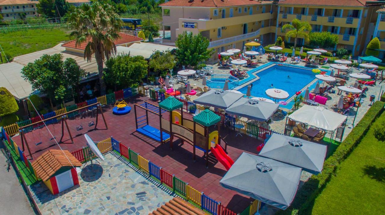 Macedonia Hotell Kalamákion Exteriör bild