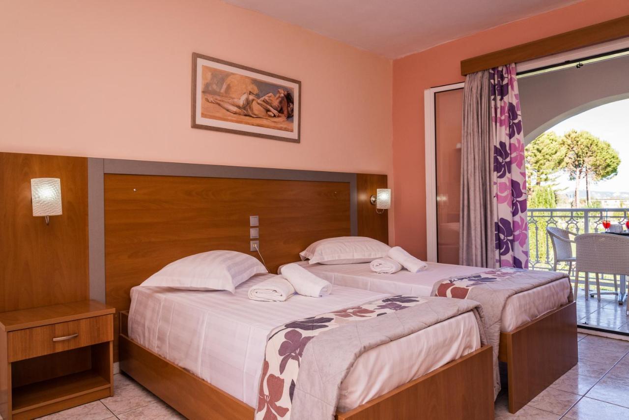 Macedonia Hotell Kalamákion Exteriör bild