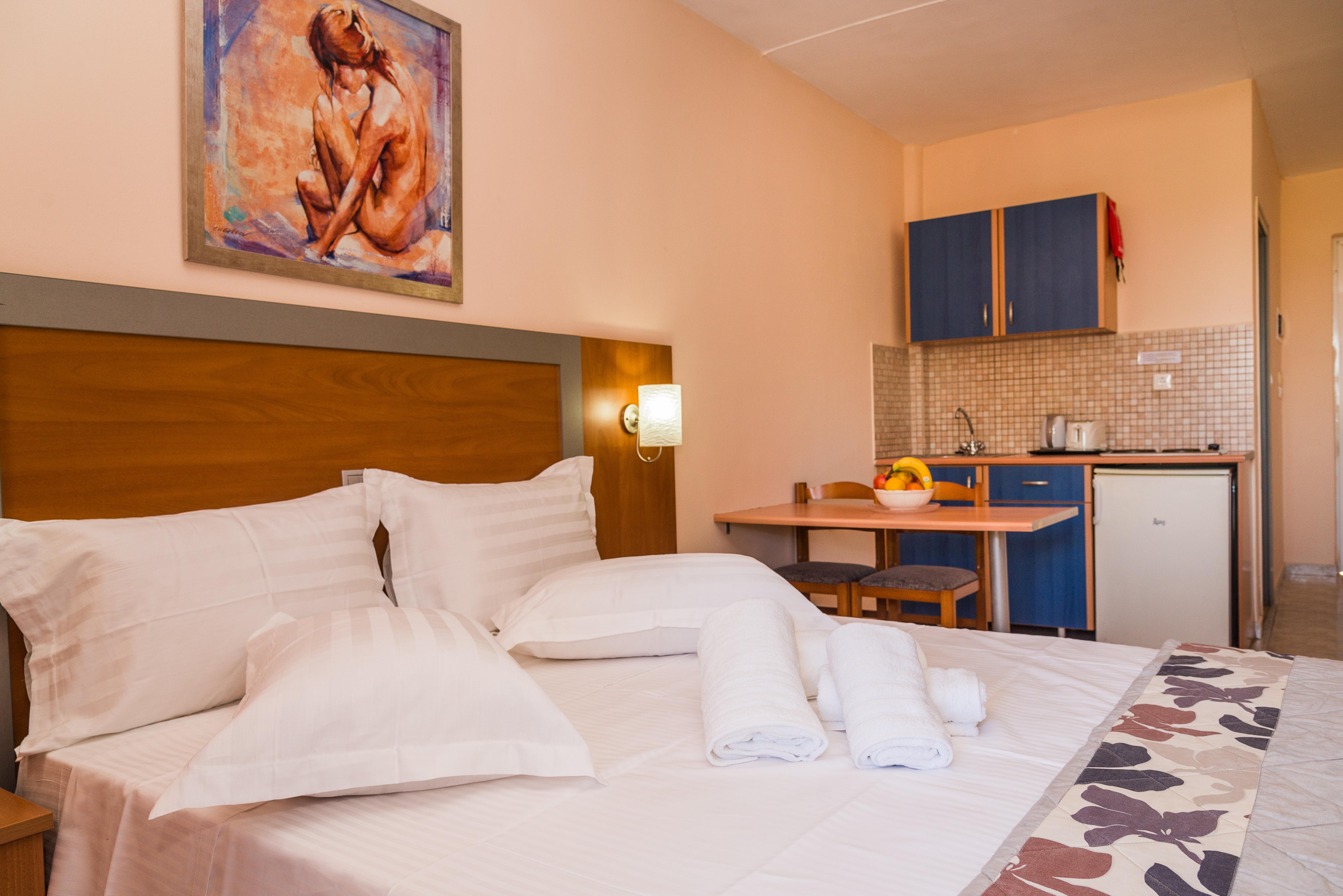 Macedonia Hotell Kalamákion Exteriör bild