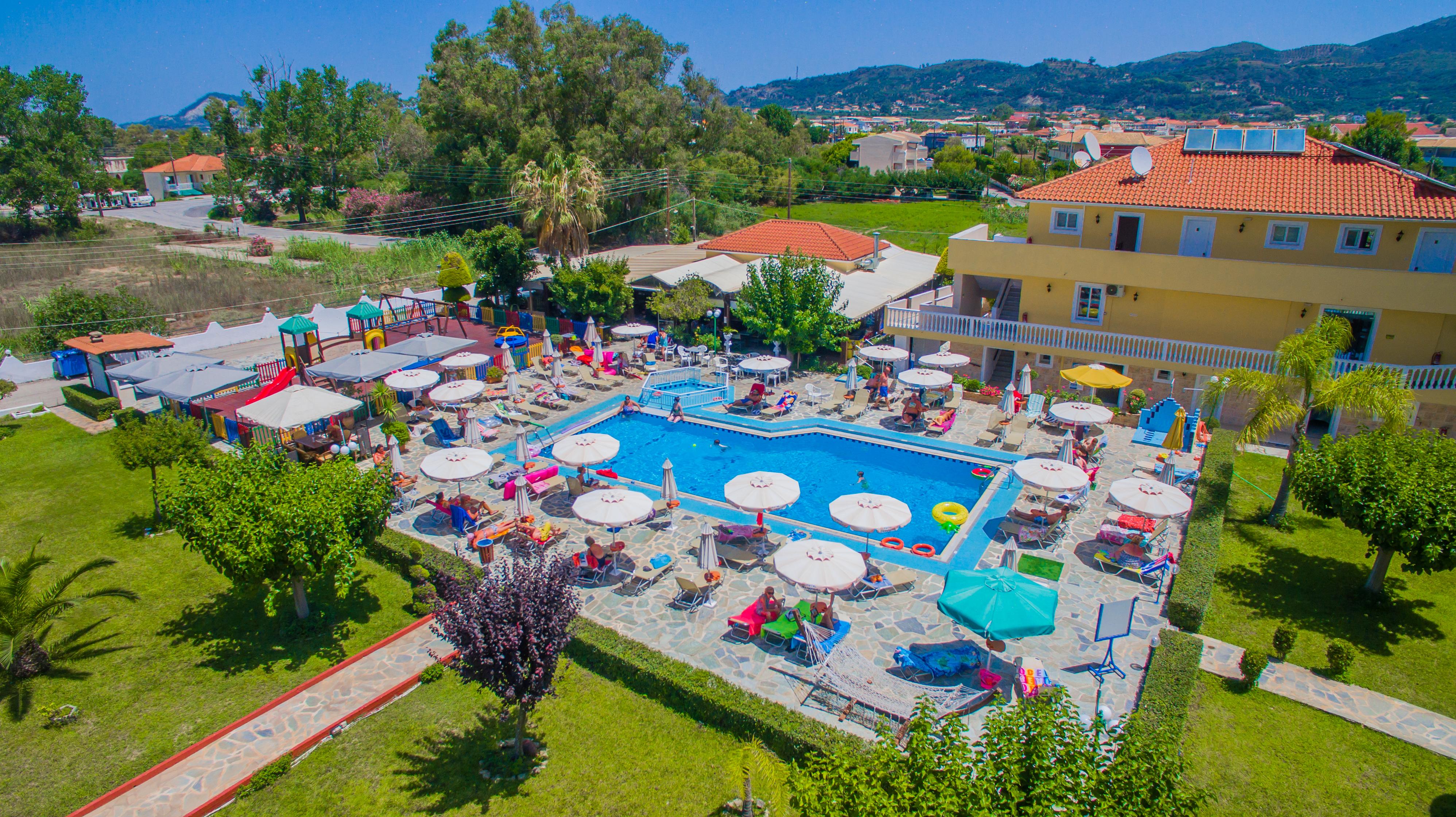Macedonia Hotell Kalamákion Exteriör bild