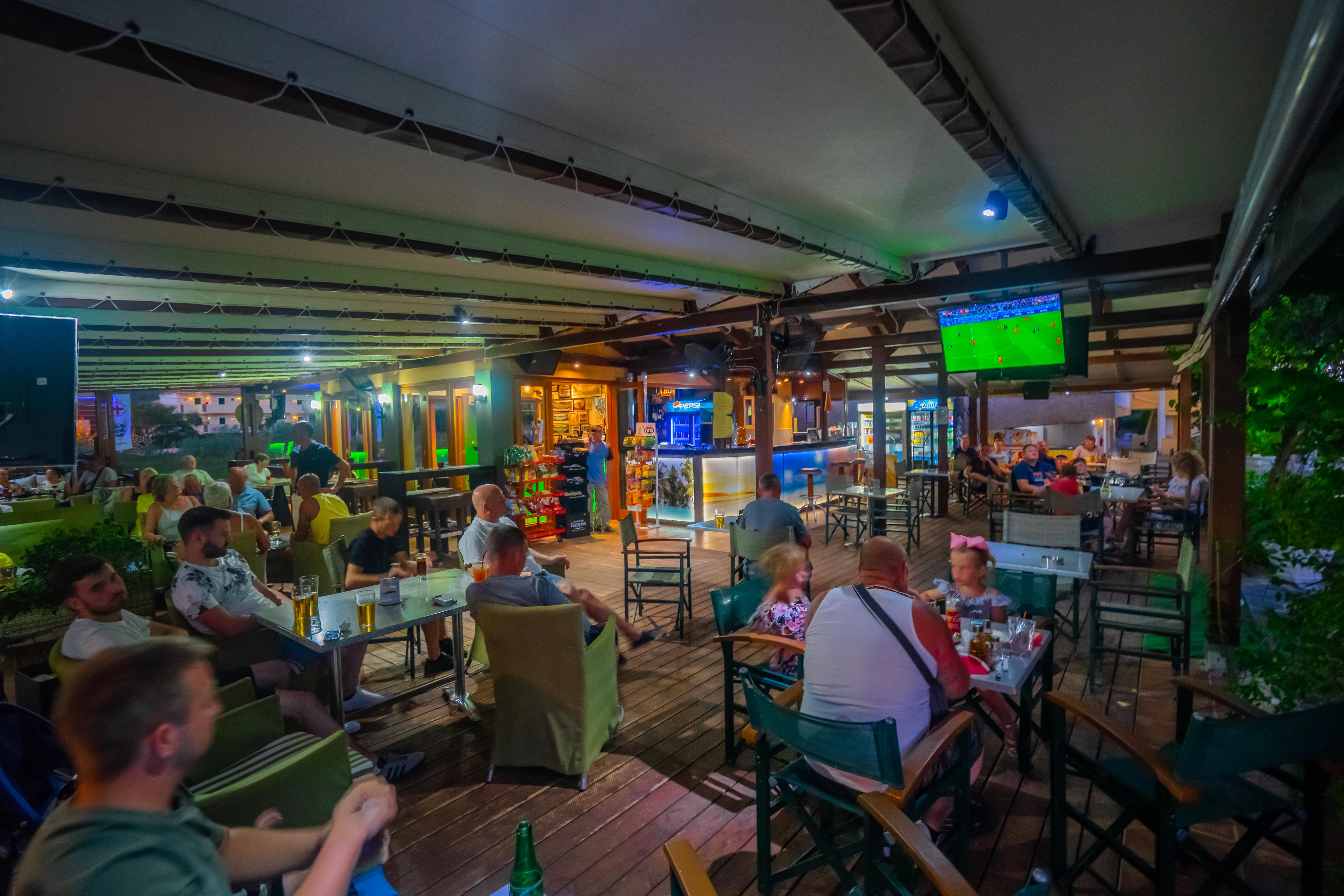 Macedonia Hotell Kalamákion Exteriör bild