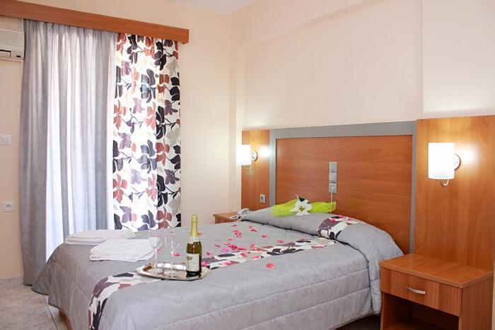Macedonia Hotell Kalamákion Exteriör bild
